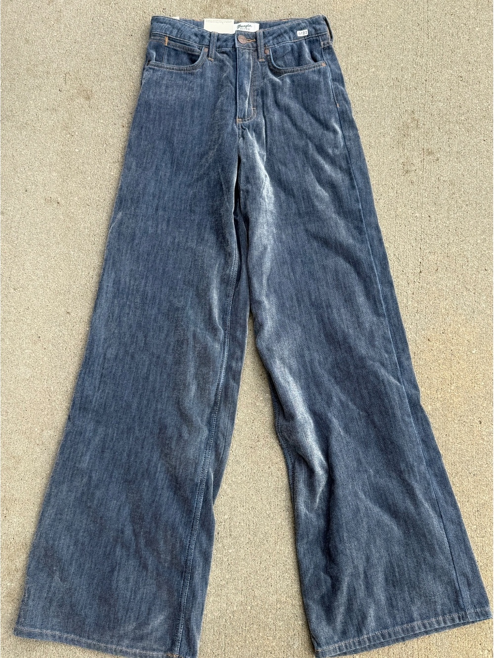 Wrangler Retro Bailey High Rise Wide Leg Jeans 24x34